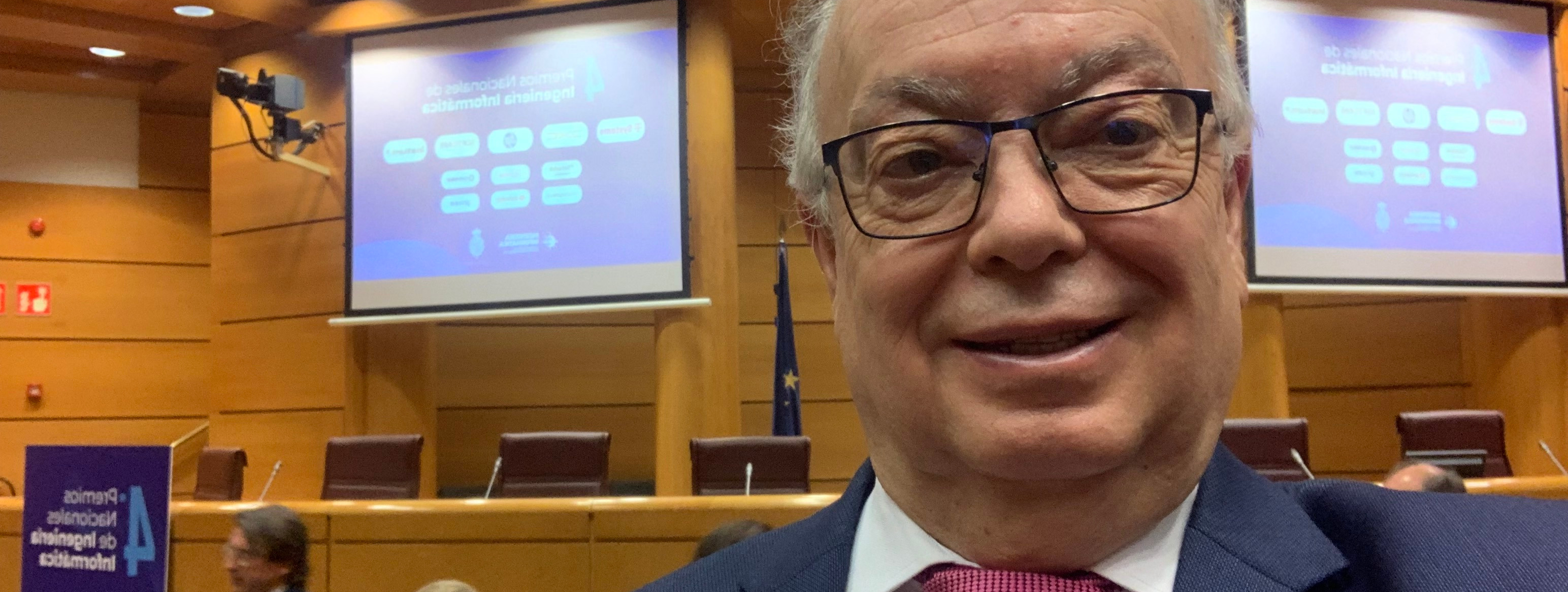 Premio a la Trayectoria Investigadora para Paco Quiles (Premios de Investigaci�n e Innovaci�n 2025 - Gobierno de CLM)